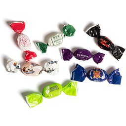 Bonbons im Werbewickler, 5 g, Sahne, Folie weiß, inkl. Druck